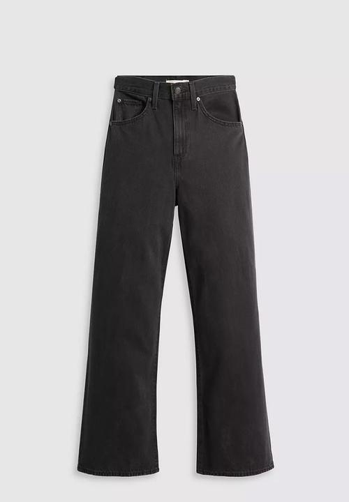 Levi’s® - Cinch Baggy Jeans - Capturing Moments