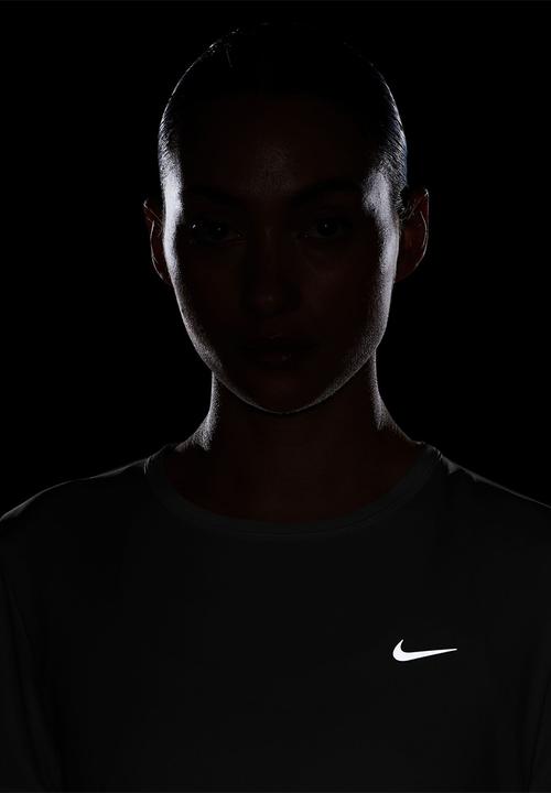 Nike - Dri-Fit Short-Sleeve Running Top - White