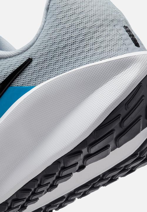 Nike - Downshifter 13