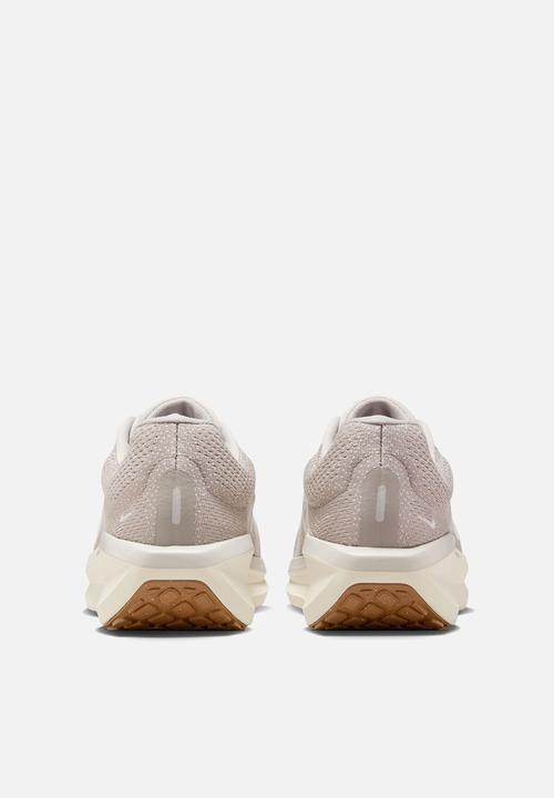 Nike - Winflo 11