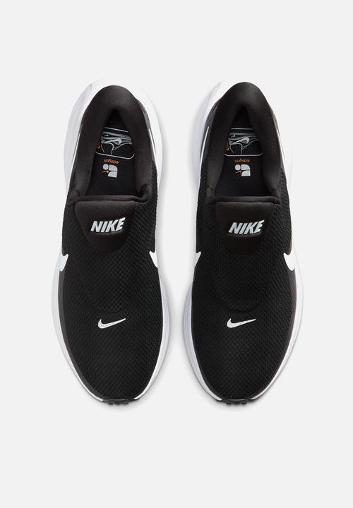 Nike - Revolution 8 EasyOn