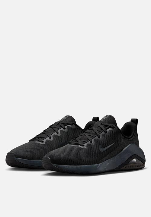 Nike - Bella 7