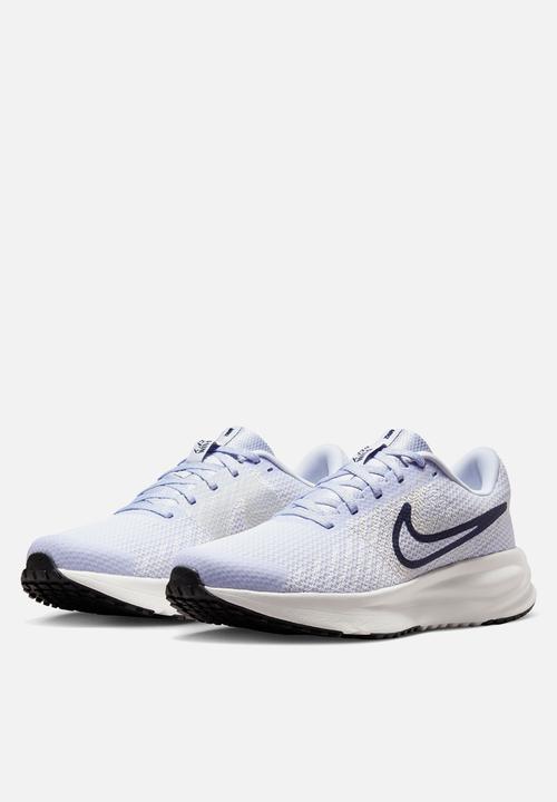 Nike - Run Defy