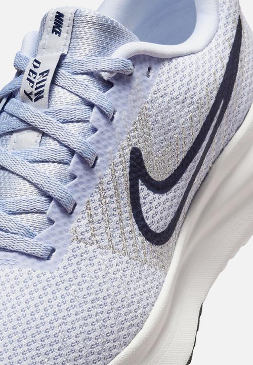 Nike - Run Defy