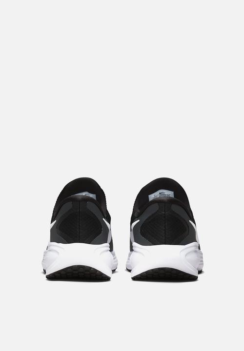 Nike - Revolution 8 EasyOn
