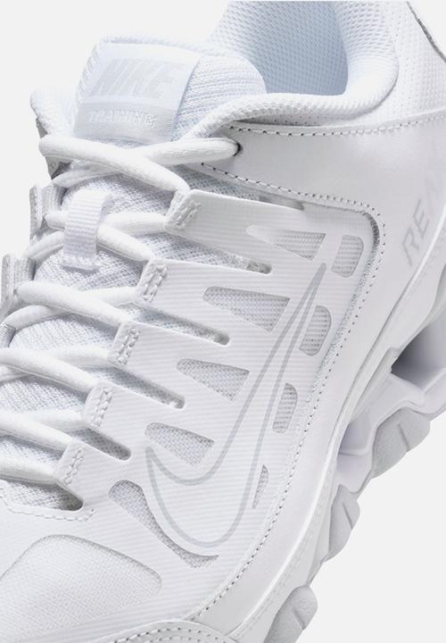 Nike - Reax 8 TR