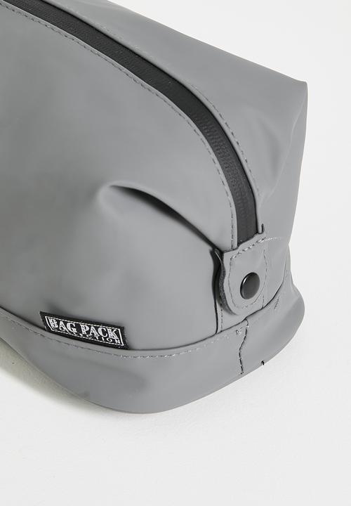 H&S - Wanderer cosmetic bag - grey