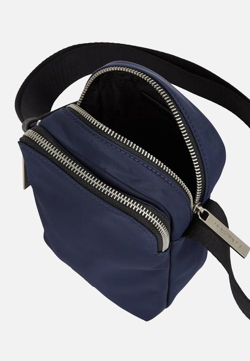 Calvin Klein - Business Tech Reporter Xs - Dark Sapphire