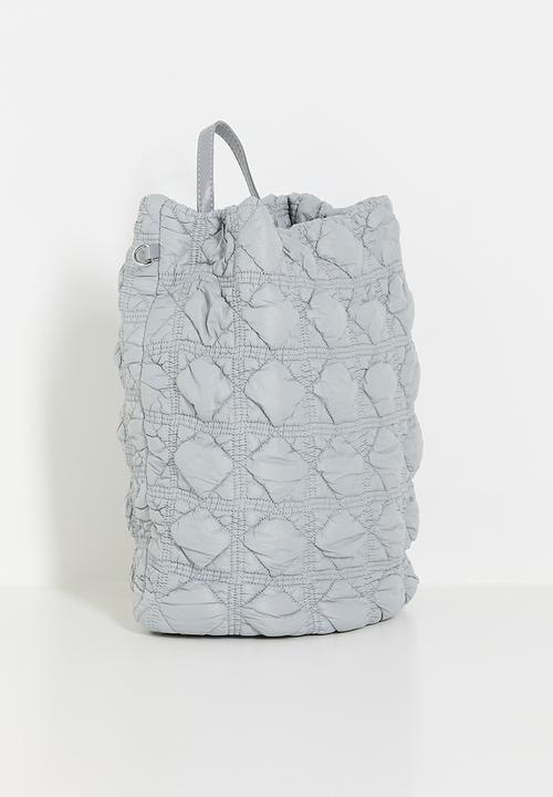 Pop Candy - Textured quilting shopper-style backpack - grey