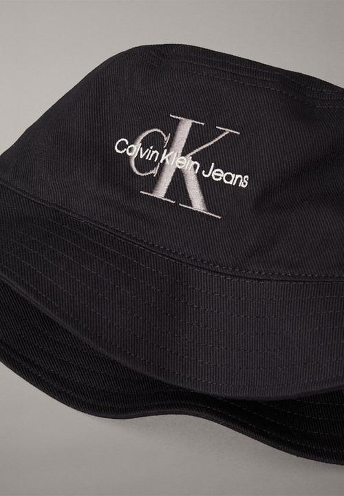 Calvin Klein - Mono Logo Embro Bucket Hat - Black