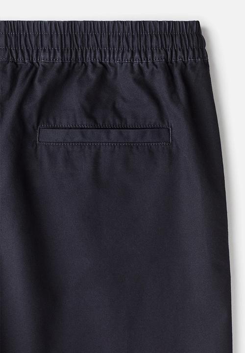 H&M - Regular fit canvas shorts - navy blue 
