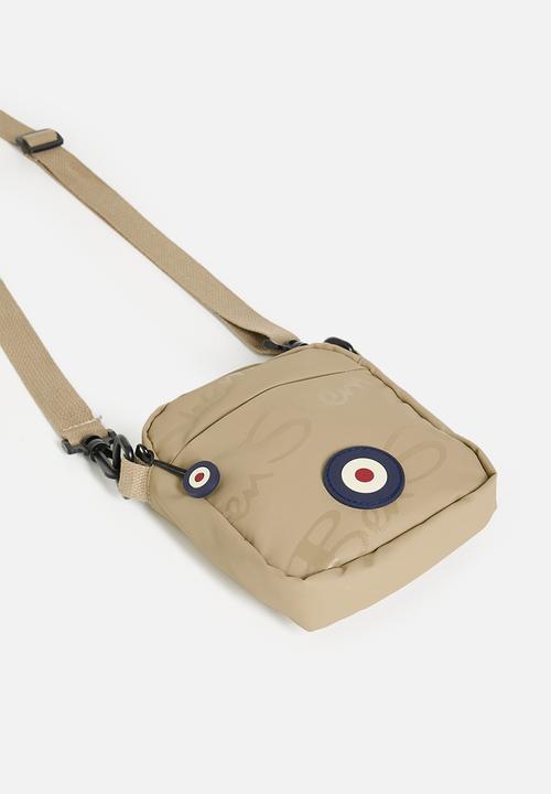 Ben Sherman - Compact Crossbody Wax Plastisol - Stone