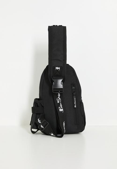 Ben Sherman - Chest Pack Satchel - Black