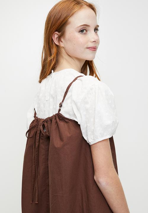 Pop Candy - Mini dress with puff sleeved blouse - brown/white