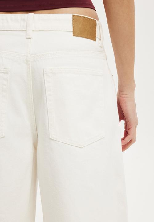 Cotton On - 91 Baggy Denim Jort - White