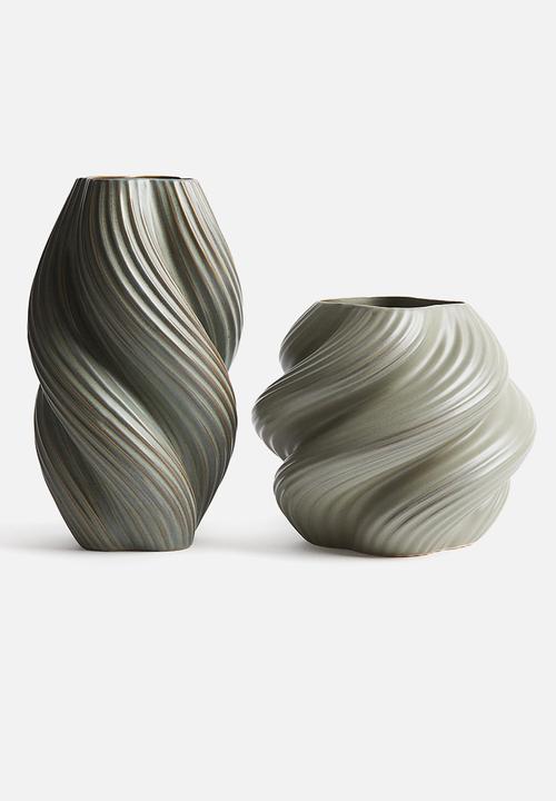 H&M - Tall stoneware vase - dusty green 