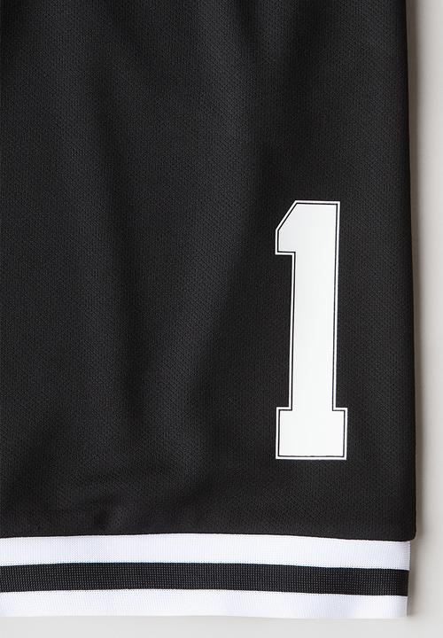 H&M - Mesh basketball shorts - black
