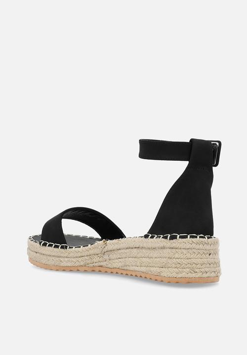 Madison® - Carina 3 sandal - black