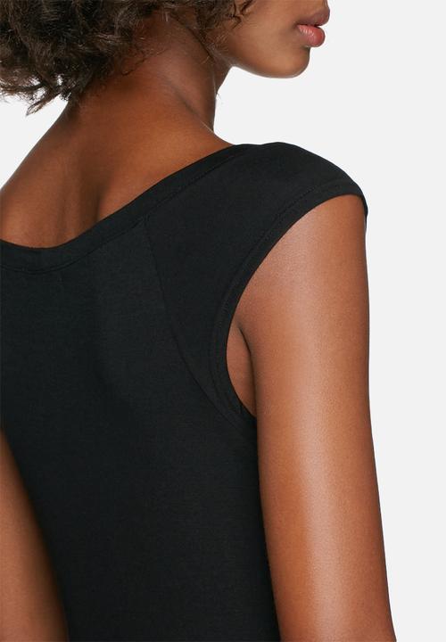 dailyfriday - Ballerina tee