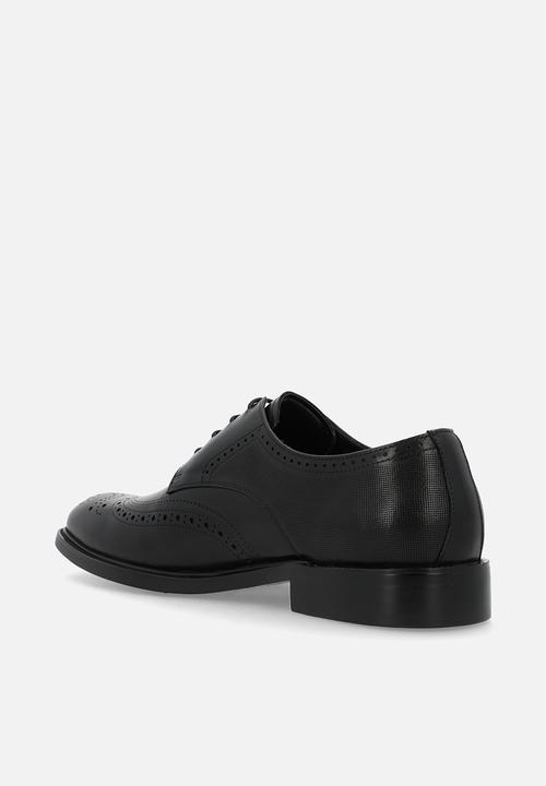 POLO - Wingcap brogue gibson lace up - black