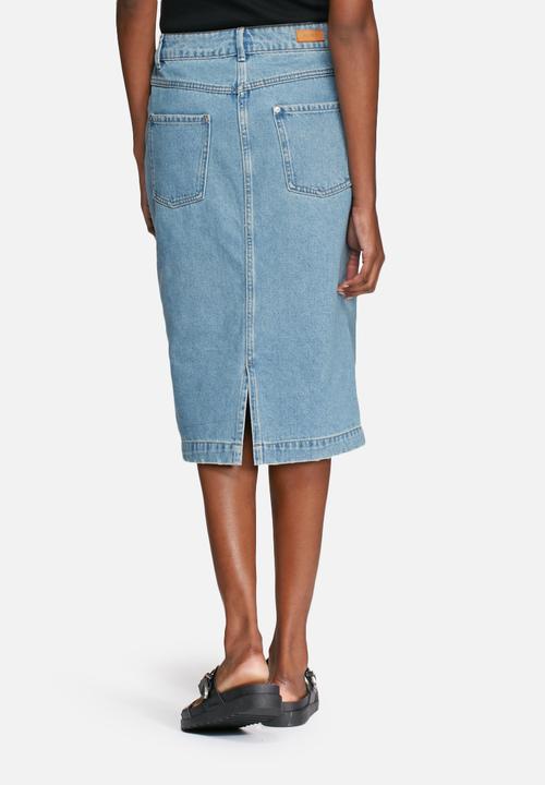 ADPT. - Soal skirt