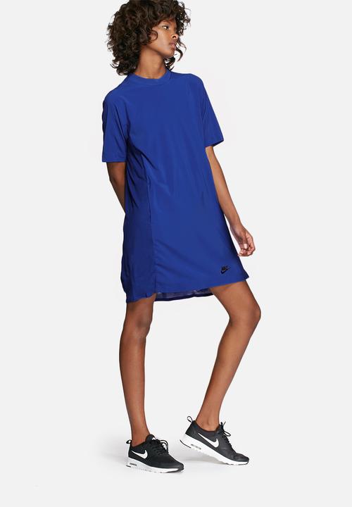 Nike - Bonded dress