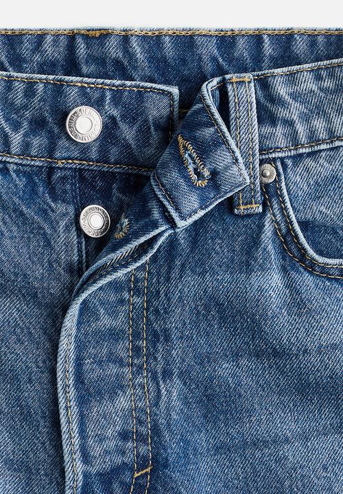 H&M - High knee denim shorts - denim blue