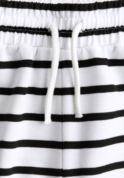 H&M - Sweatshirt shorts - white & black striped