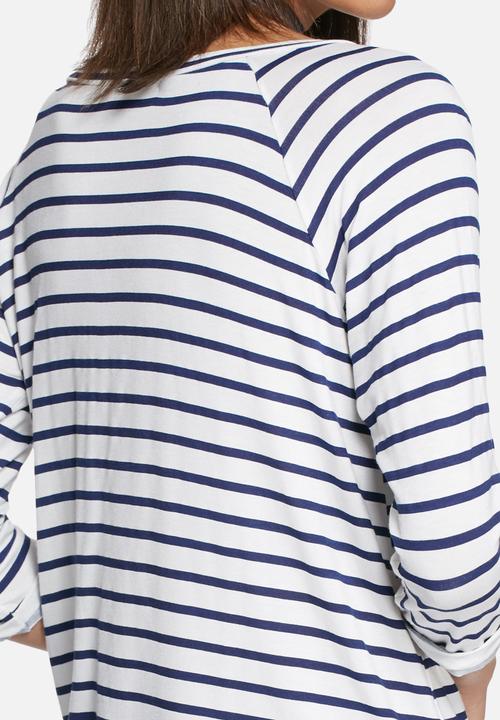 Daisy Street - Cecilia pocket tee