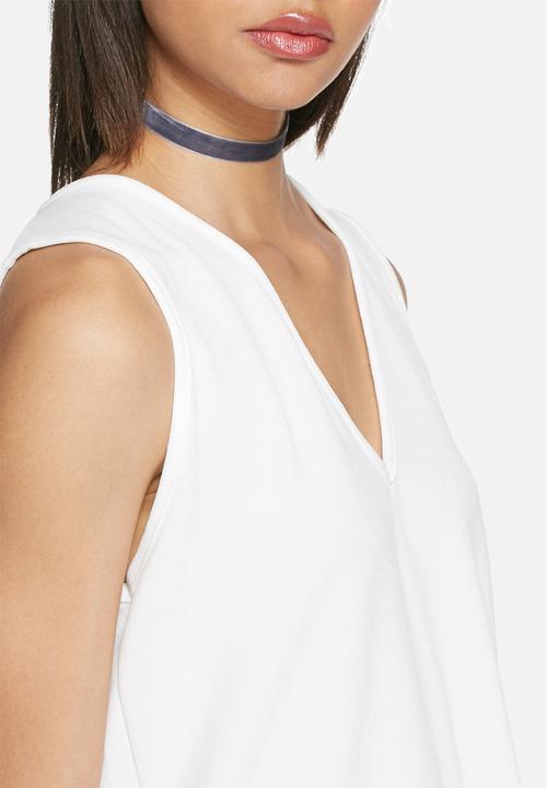 Daisy Street - Carah V-neck tunic