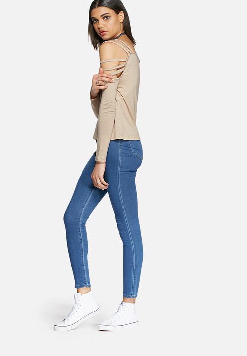 Daisy Street - Chanel cold shoulder strappy top