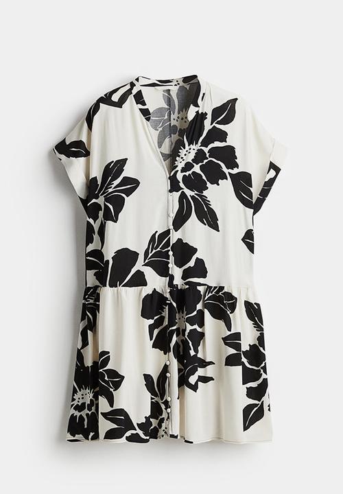 H&M - Crinkled tunic dress - cream & black floral 