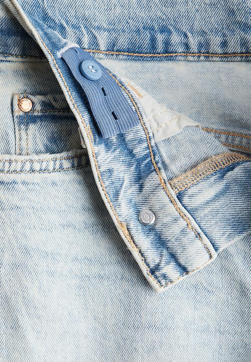 H&M - Denim shorts - pale denim blue