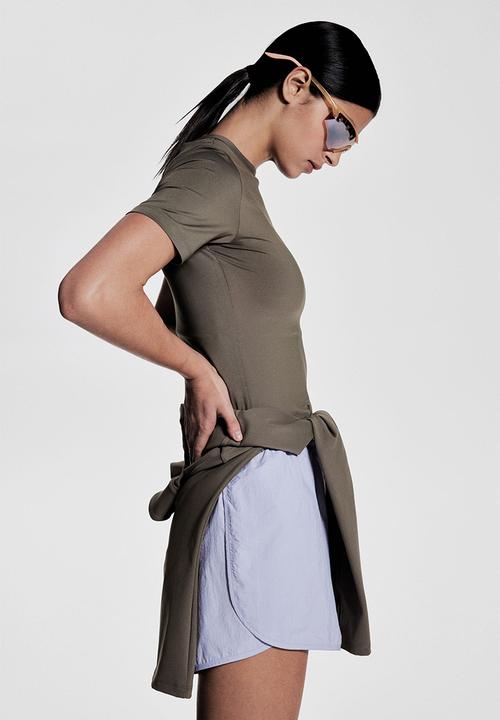 H&M - Cropped sports top with drymove™ - dark beige