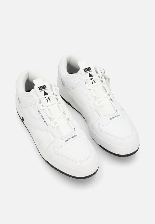 S.P.C.C - Recon Escalade Lo - Optical White