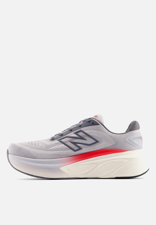 New Balance  - Fresh Foam X More v6