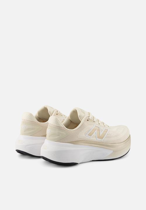 New Balance  - Fresh Foam X More v6