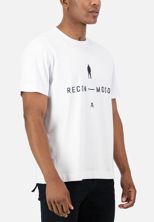 S.P.C.C - Recon Alloy Tee Relaxed Fit Signature Tee - Optical White