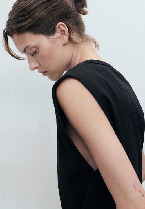 MANGO - T-Shirt Viri - Black