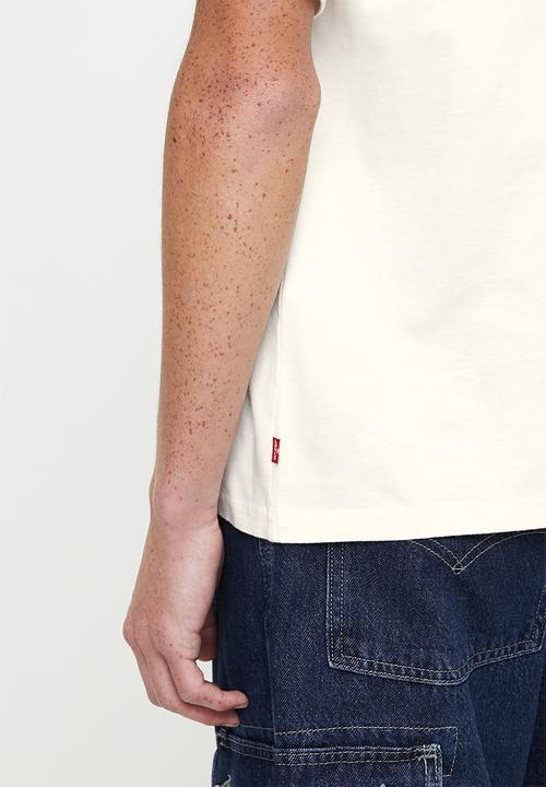 Levi’s® - Cropped Boxy T3 - Egret