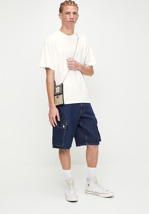 Levi’s® - Cropped Boxy T3 - Egret