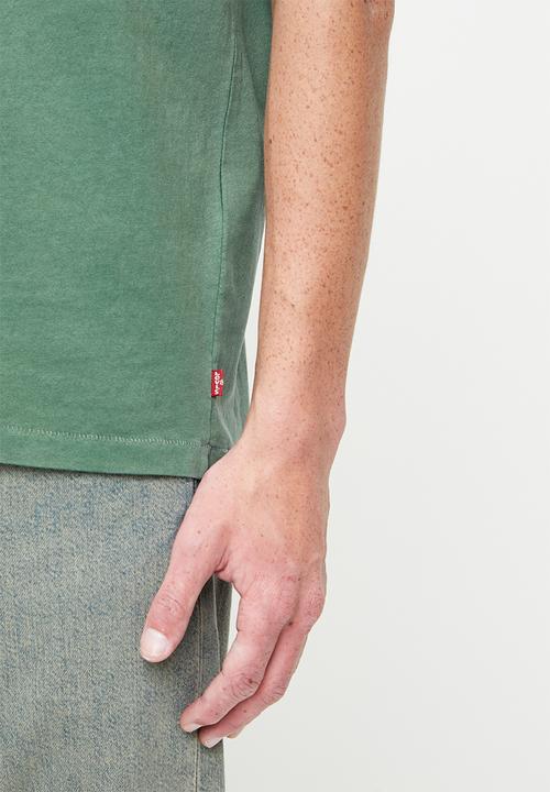 Levi’s® - Red Tab Vintage Tee - Garment Dye Laurel Wreath Jersey