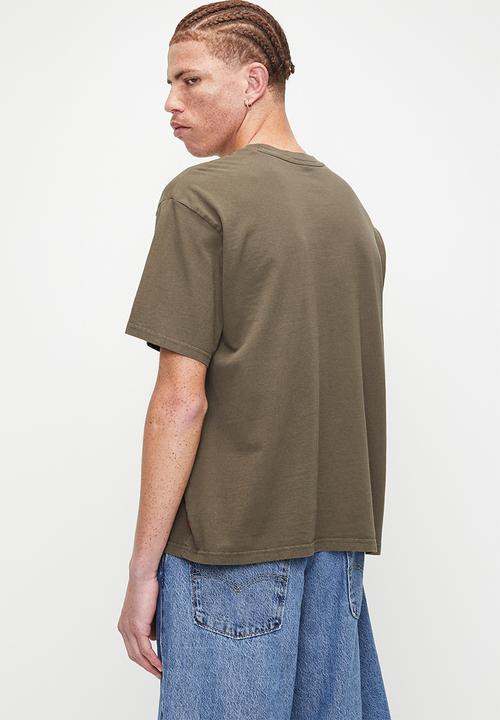Levi’s® - Cropped Short sleeve Tee - Garment Dye Khaki Green