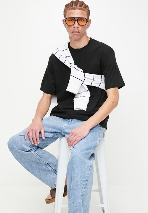 Levi’s® - Cropped Boxy T3 - Jet Black