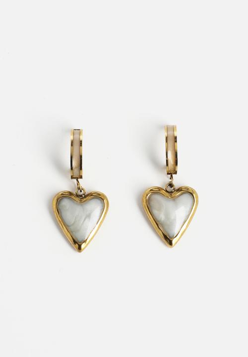 Zoe on Trend - Pretty heart drop earrings - gold