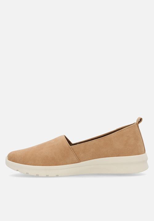 Pierre Cardin - Nicolette 3 Slip On - camel