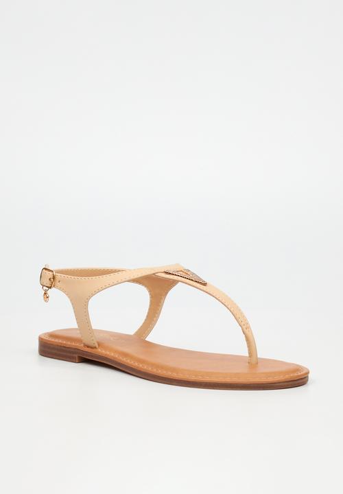Miss Black - Basil 3 t-bar sandal - neutral
