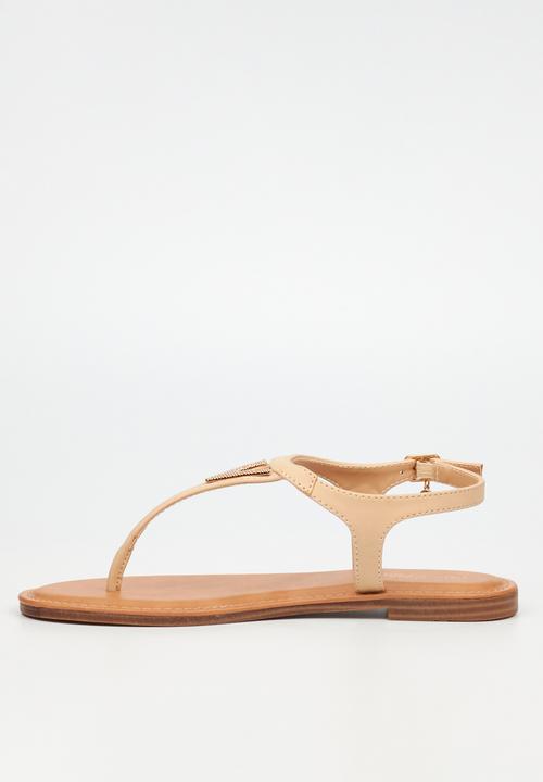 Miss Black - Basil 3 t-bar sandal - neutral