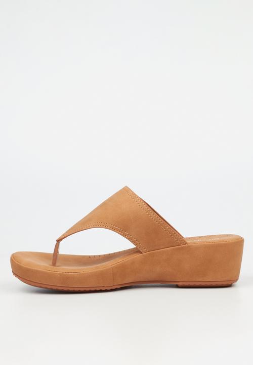 Butterfly Feet - Alba 1 t-bar - tan