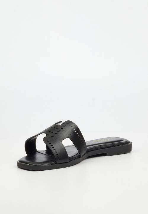 Miss Black - Syrup 2 h-cut sandal - black